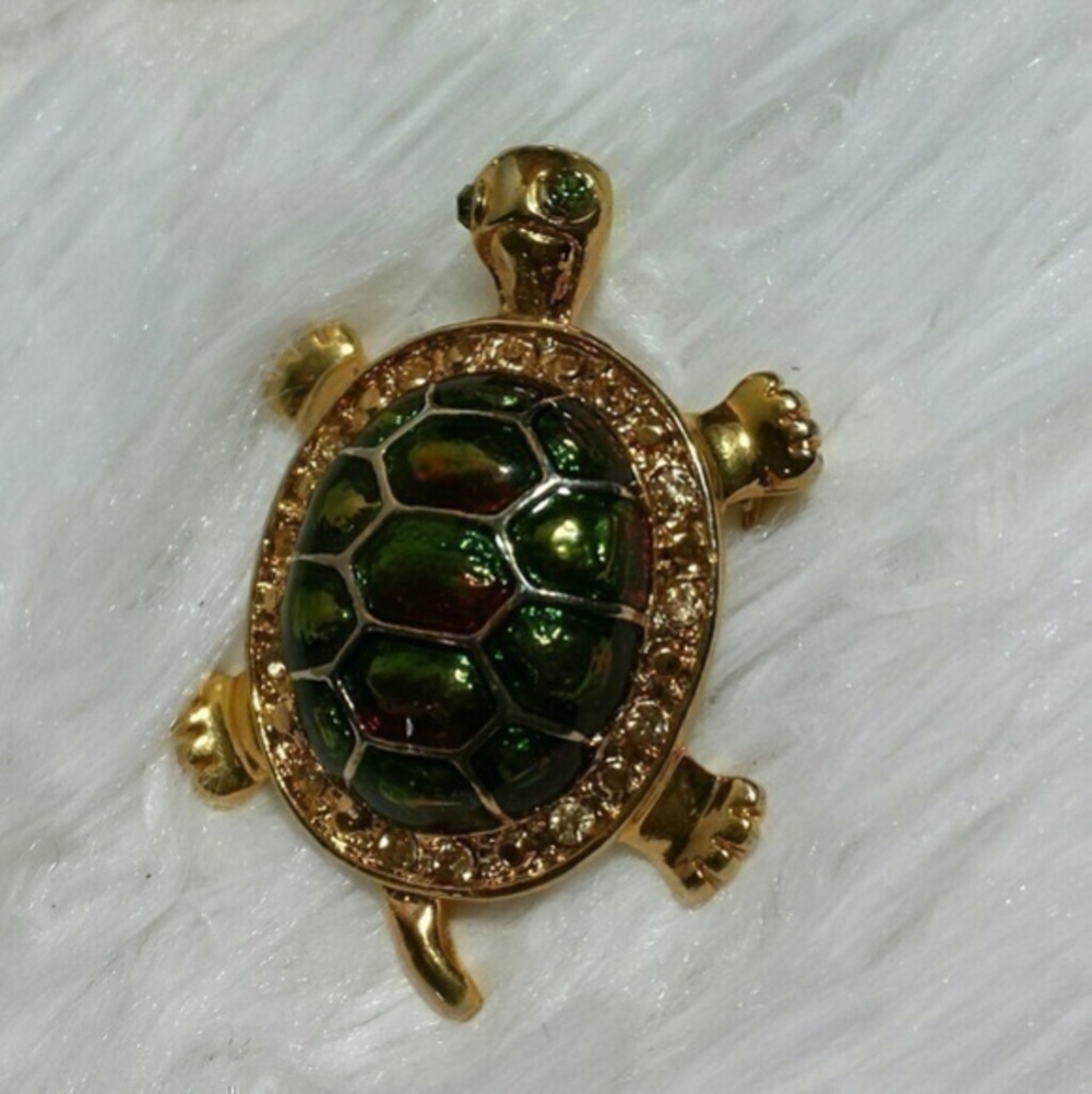 Vintage Turtle Gold Tone Brooch Pin